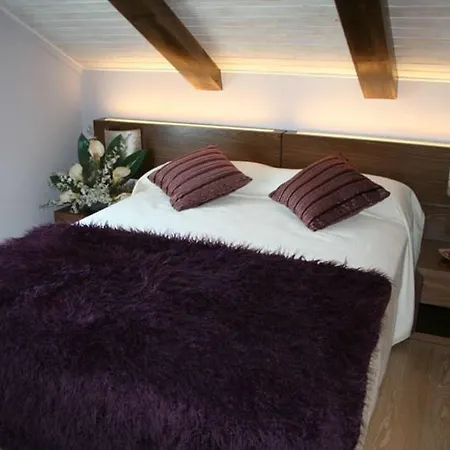 Rural Neixon Hotel *